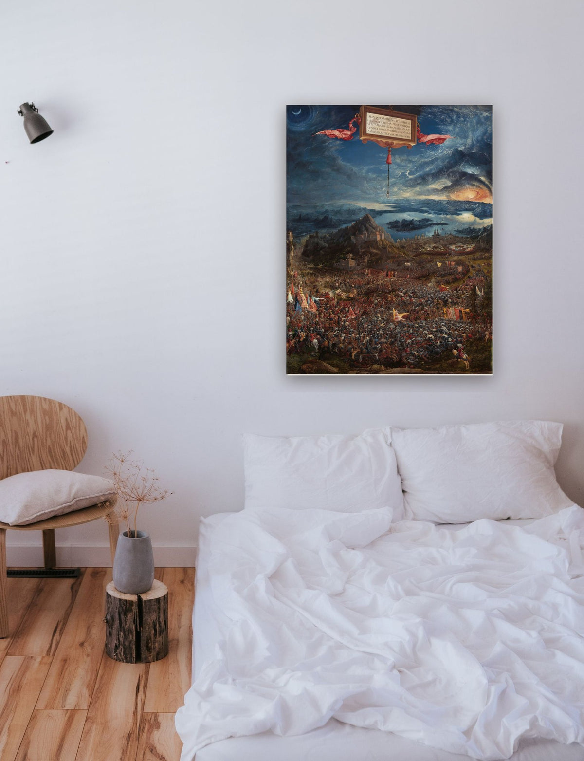 A Batalha de Alexandre em Isso de Albrecht Altdorfer na parede de um quarto