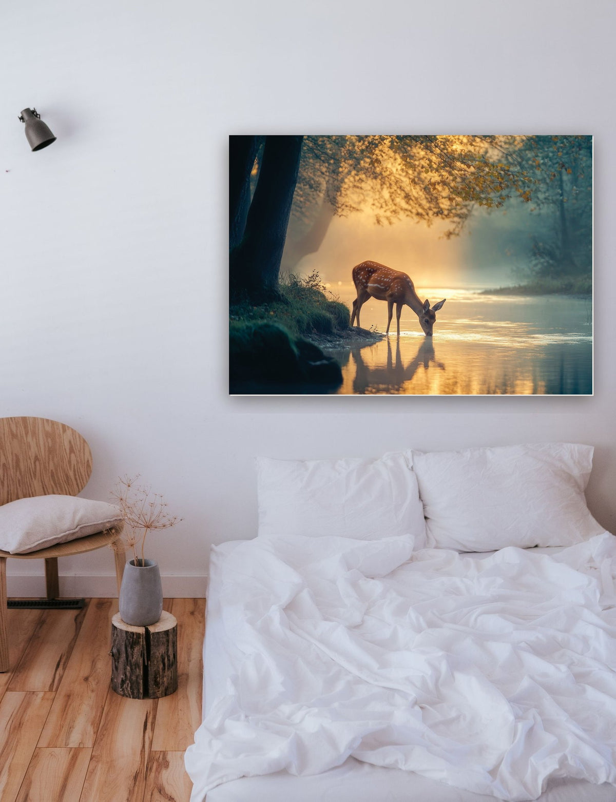 Amanhecer na floresta na parede de um quarto