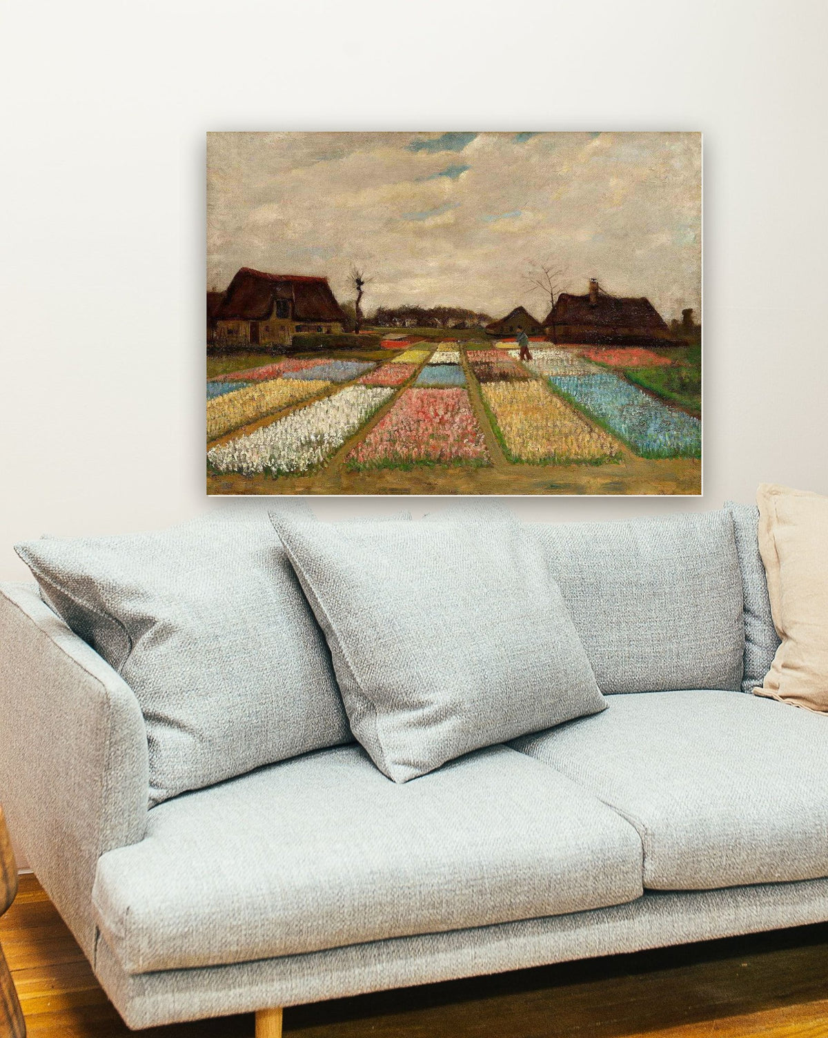Campos de Flores de Vincent van Gogh na parede de uma sala