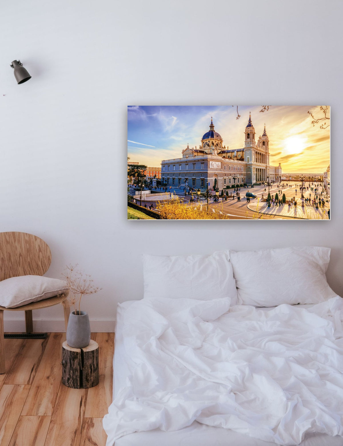 Catedral de Madri, Espanha na parede de um quarto