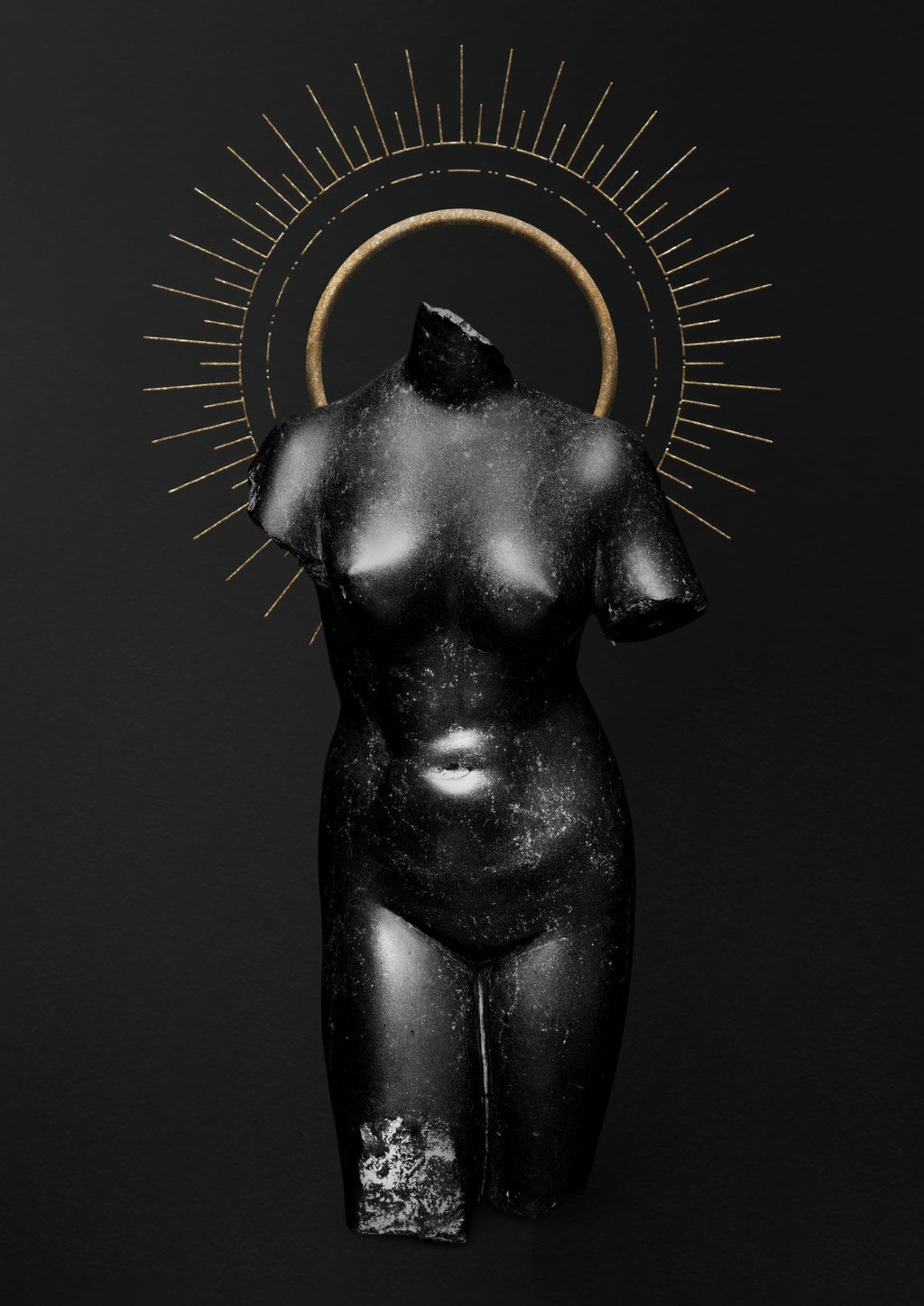 Escultura Feminina em Preto 3