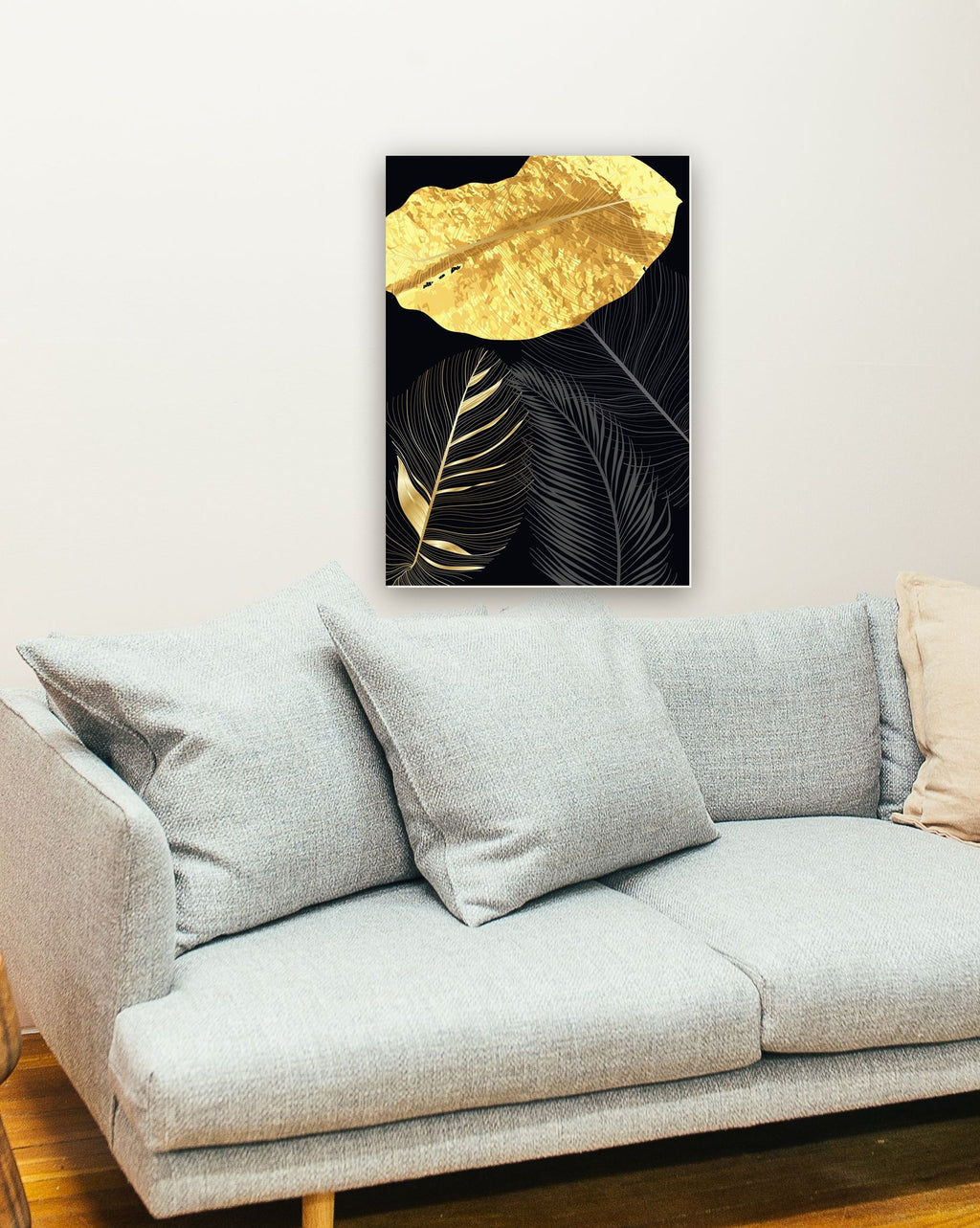 Golden Plant 3 na parede de uma sala