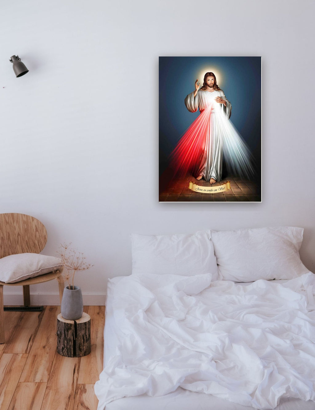 Jesus Misericordioso na parede de um quarto