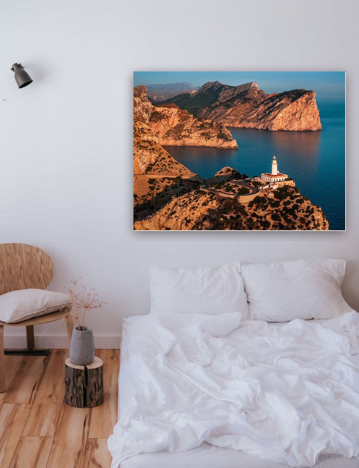 Mallorca, Espanha na parede de um quarto