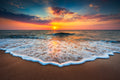 Nascer do sol na praia