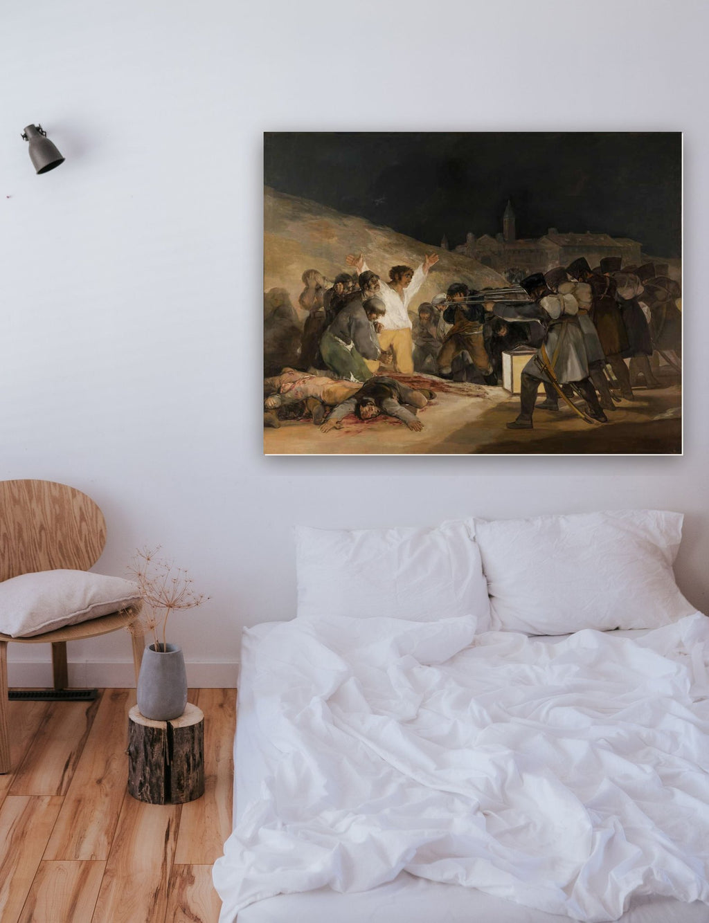 O 3 de Maio em Madri de Francisco de Goya na parede de um quarto