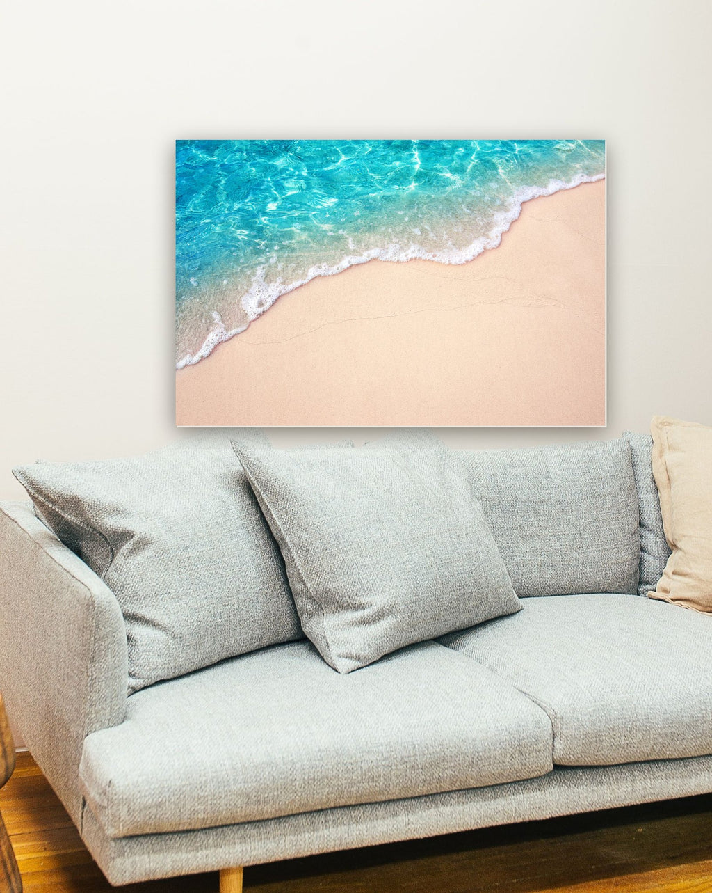 Ondas na areia na parede de uma sala