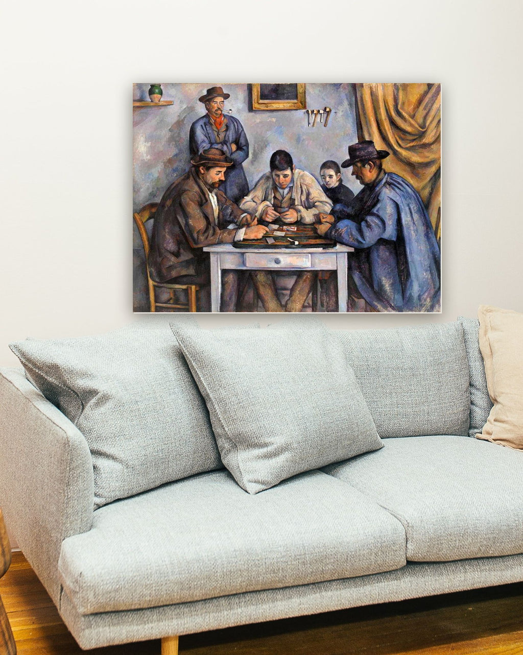 Os Jogadores de Cartas (1890) de Paul Cézanne na parede de uma sala