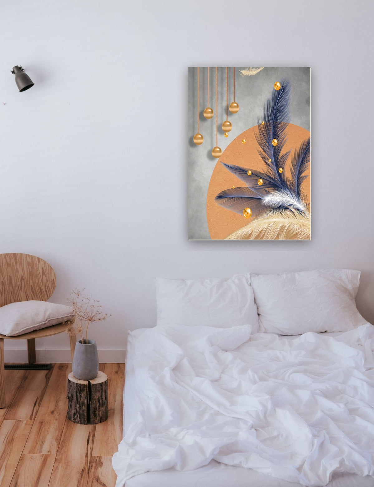 Plumas e Pérolas 1 na parede de um quarto
