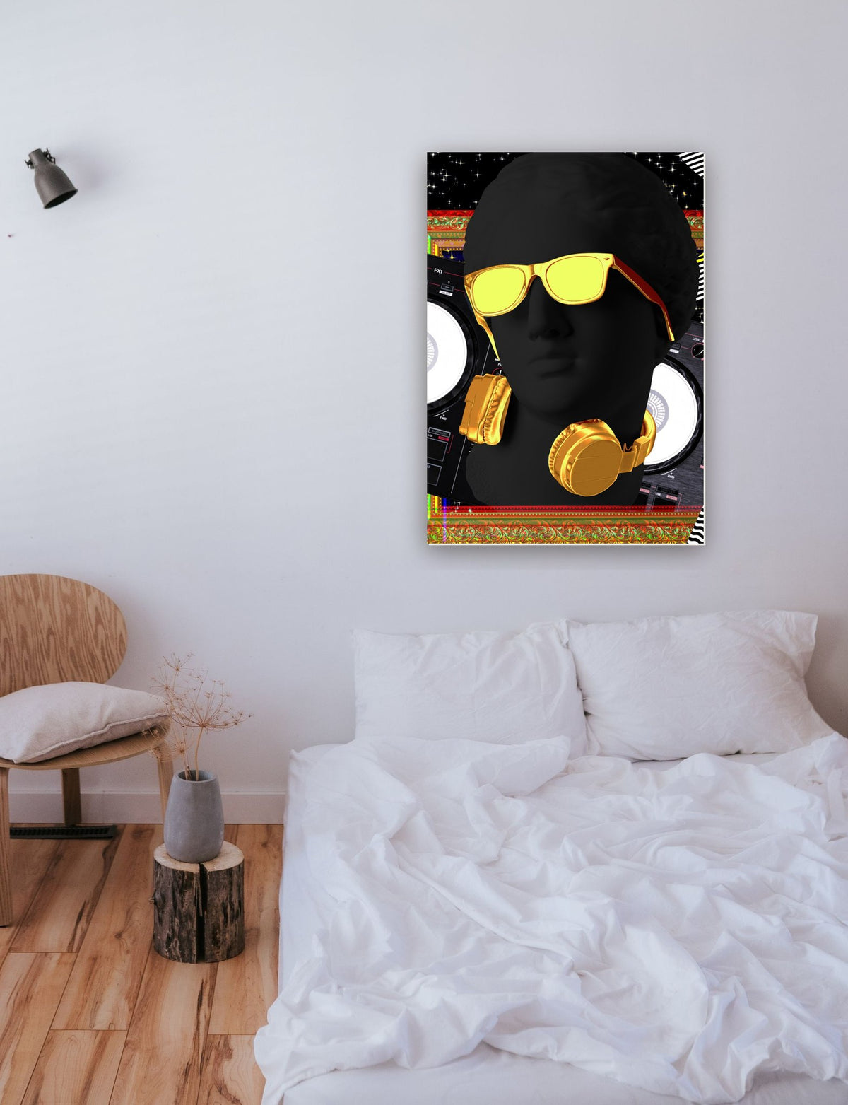 Pop Retrô 3 na parede de um quarto