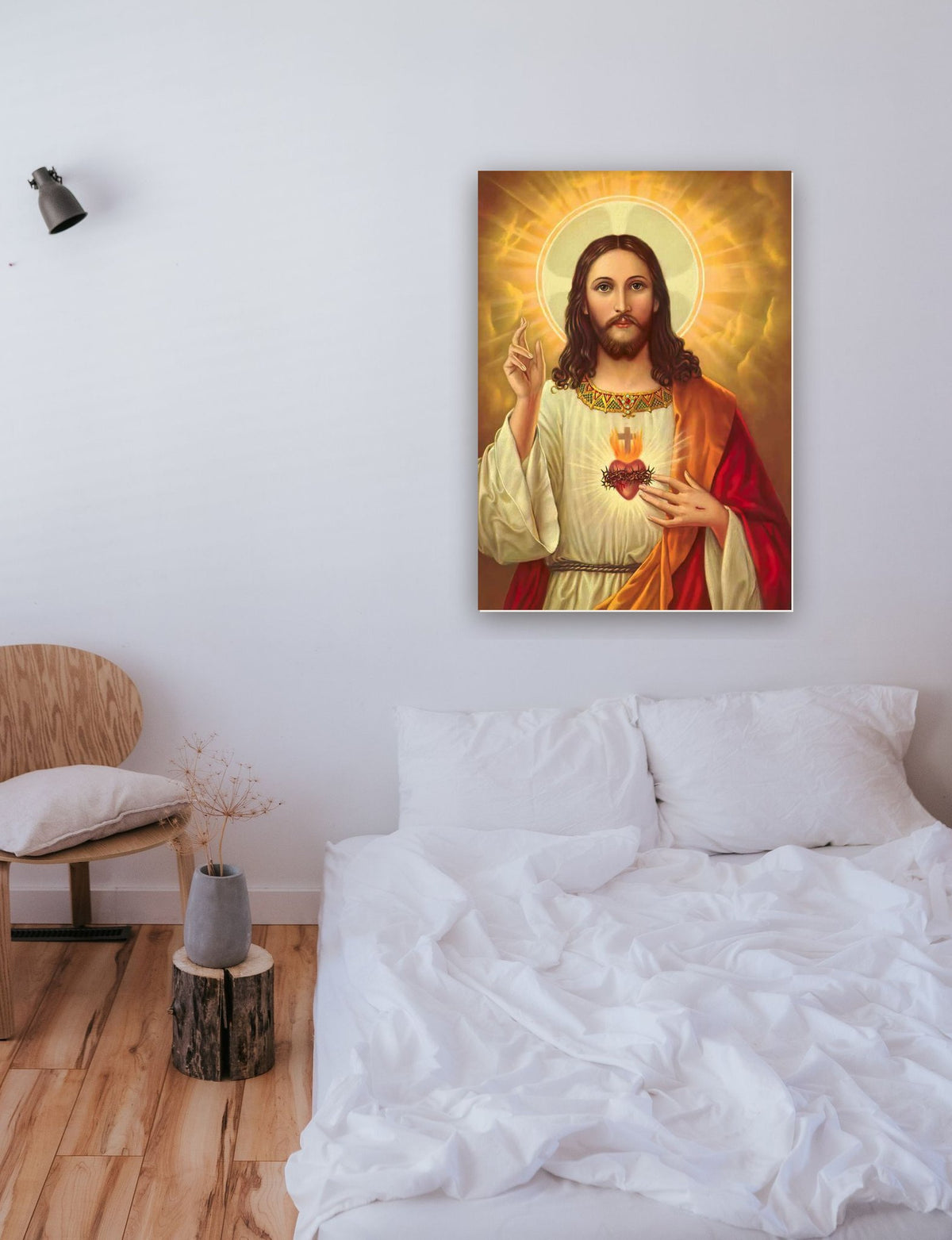 Sagrado Coração de Jesus (1800) na parede de um quarto
