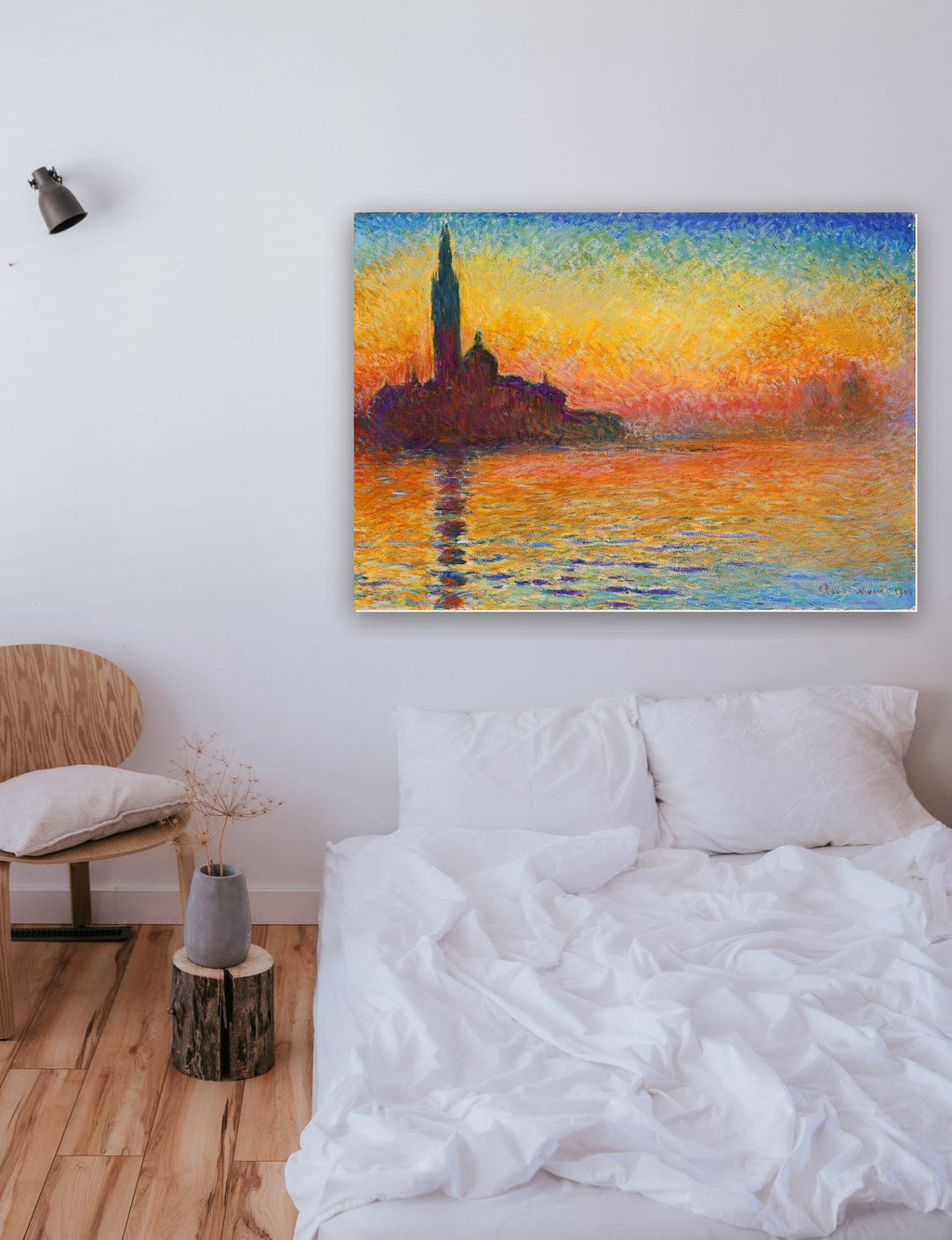 Veneza ao Pôr do Sol de Claude Monet na parede de um quarto